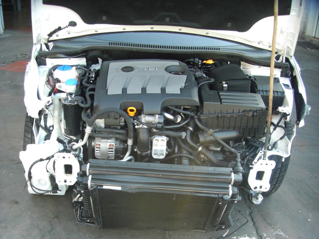 SEAT LEON 1.6 TDI 90CV