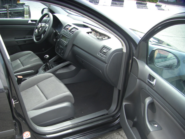 VOLKSWAGEN GOLF V 1.9 TDI 105CV