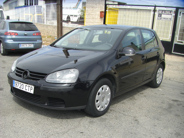 VOLKSWAGEN GOLF V 1.9 TDI 105CV