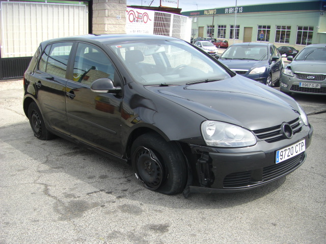 VOLKSWAGEN GOLF V 1.9 TDI 105CV
