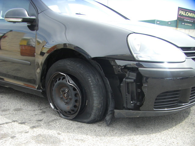 VOLKSWAGEN GOLF V 1.9 TDI 105CV