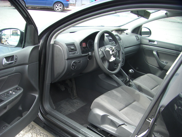 VOLKSWAGEN GOLF V 1.9 TDI 105CV