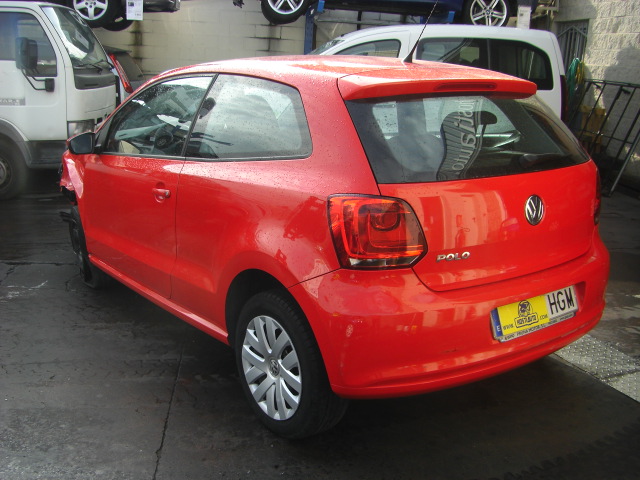 VOLKSWAGEN POLO 1.2 TSI 70CV