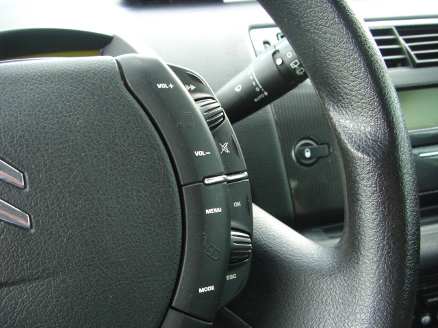 CITROEN C-4 1.6 HDI 90CV