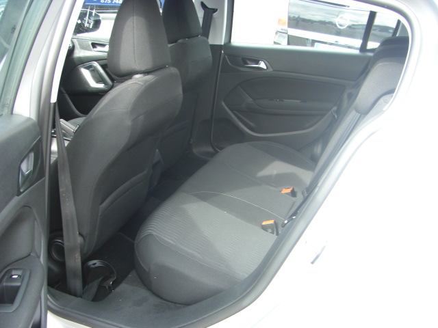 PEUGEOT 308 ACTIVE 1.2 PURETECH 110CV