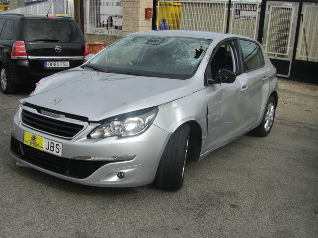 PEUGEOT 308 ACTIVE 1.2 PURETECH 110CV