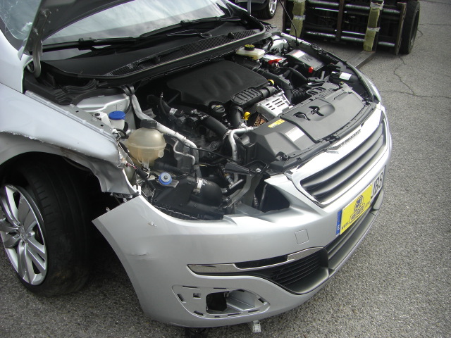 PEUGEOT 308 ACTIVE 1.2 PURETECH 110CV