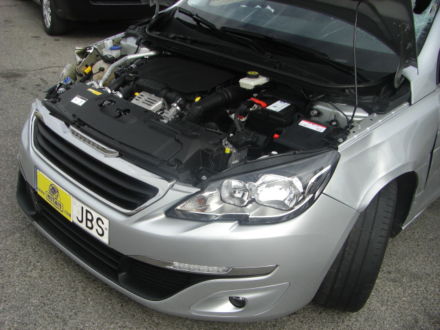 PEUGEOT 308 ACTIVE 1.2 PURETECH 110CV