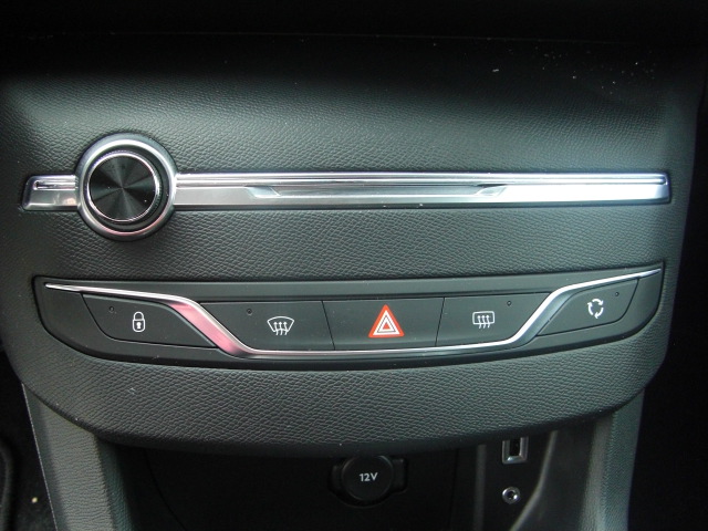 PEUGEOT 308 ACTIVE 1.2 PURETECH 110CV