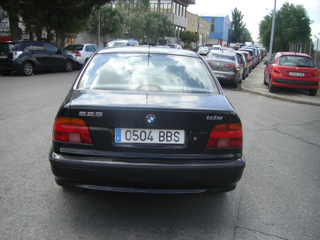 BMW 525 TDS 143CV