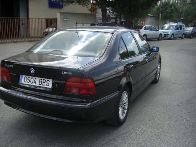 BMW 525 TDS 143CV