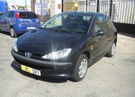 PEUGEOT 206 1.4 HDI 68CV PEUGEOT 206 1.4 HDI 68CV