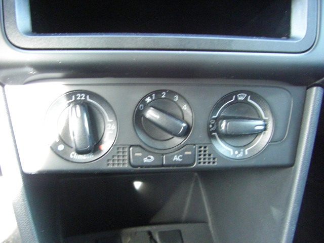 VOLKSWAGEN POLO 1.6 TDI 75CV