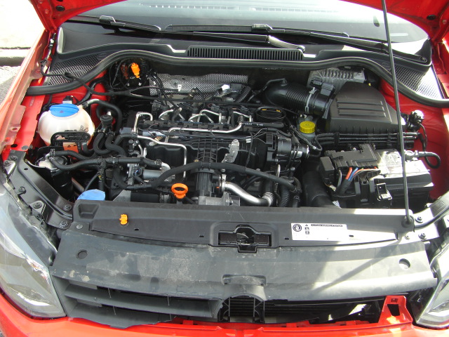 VOLKSWAGEN POLO 1.6 TDI 75CV