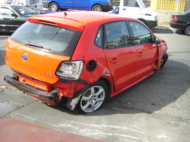 VOLKSWAGEN POLO 1.6 TDI 75CV