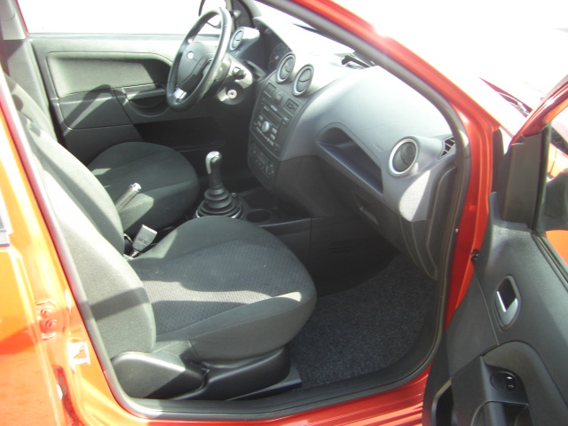 FORD FIESTA GHIA 1.4 TDCI 68CV