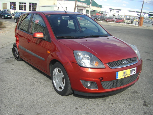 FORD FIESTA GHIA 1.4 TDCI 68CV