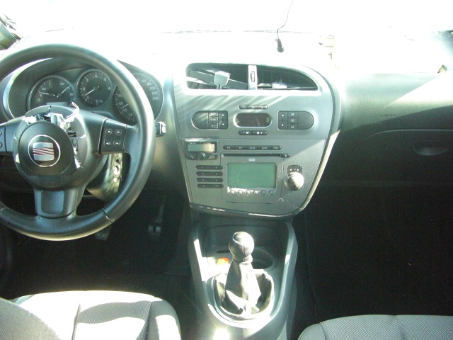 SEAT LEON 2.0 TDI SPORT 140CV