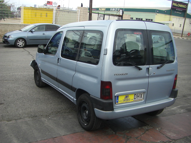 PEUGEOT PARTNER 2.0 HDI COMBI PLUS 90CV