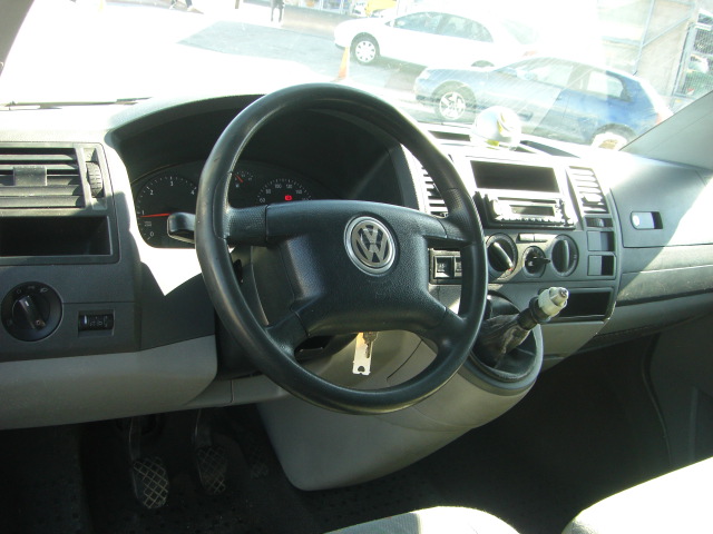 VOLKSWAGEN TRANSPORTER 1.9 TDI 105CV ISOTERMO