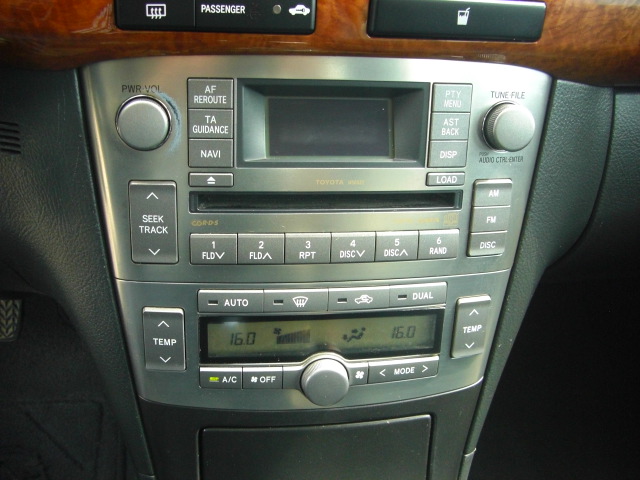 TOYOTA AVENSIS 2.2 D4D 150CV