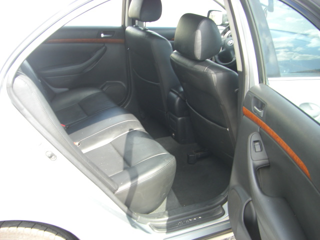 TOYOTA AVENSIS 2.2 D4D 150CV