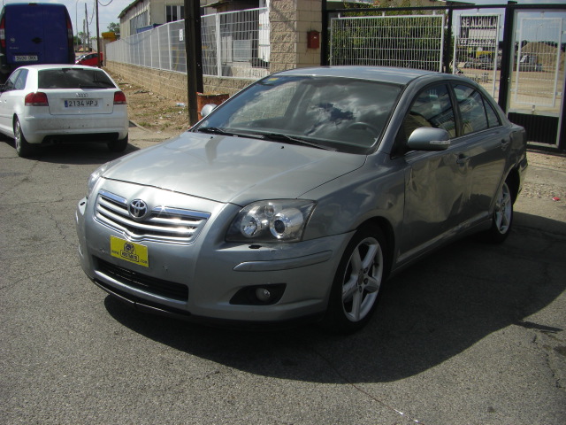 TOYOTA AVENSIS 2.2 D4D 150CV