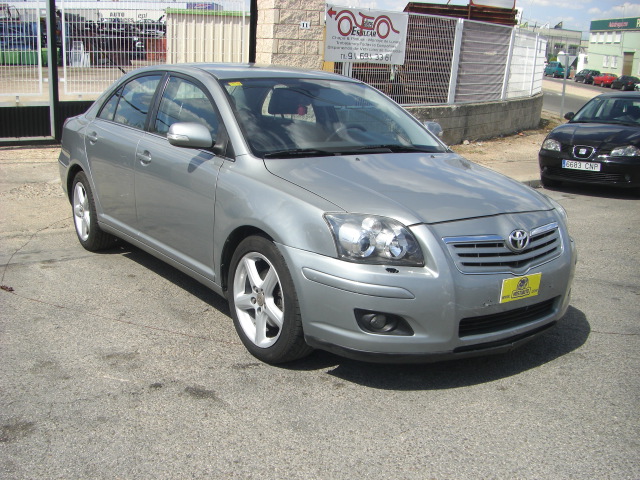TOYOTA AVENSIS 2.2 D4D 150CV