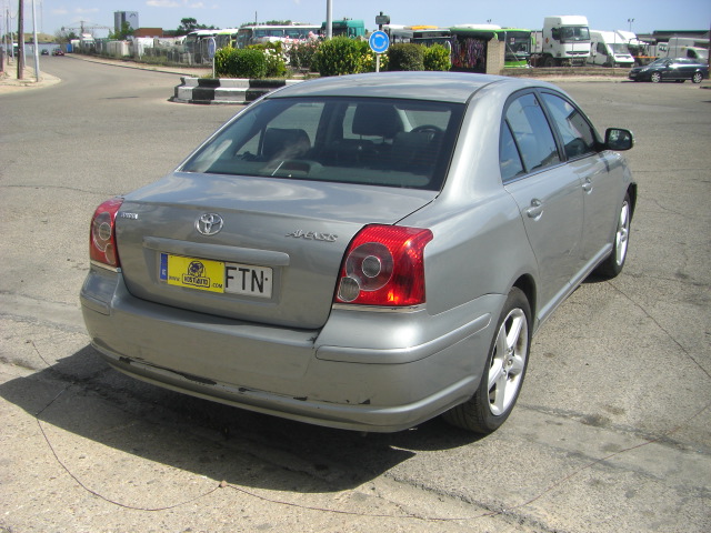 TOYOTA AVENSIS 2.2 D4D 150CV