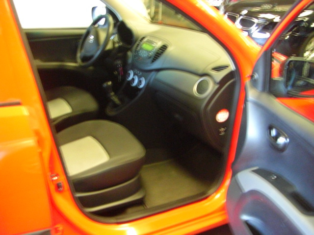 HYNDAI I 10 1.1 GASOLINA 66CV