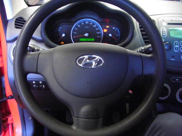 HYNDAI I 10 1.1 GASOLINA 66CV