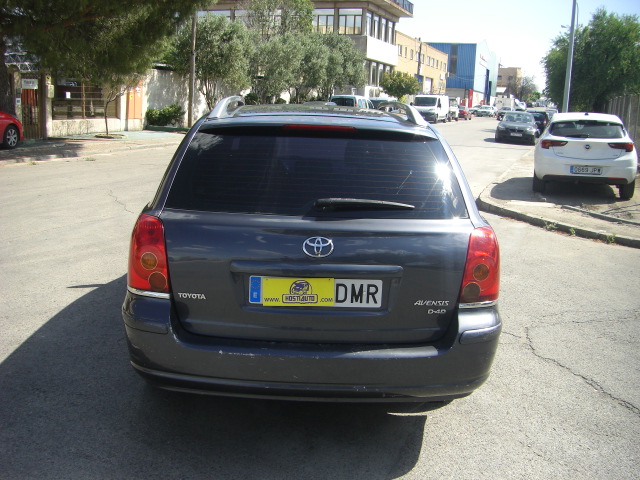 TOYOTA AVENSIS 2.2 D4D 177CV FAMILIAR
