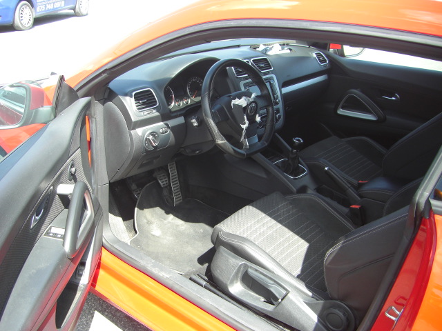 VOLKSWAGEN SCIROOCO 2.0 TDI 140CV