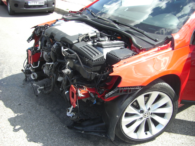 VOLKSWAGEN SCIROOCO 2.0 TDI 140CV