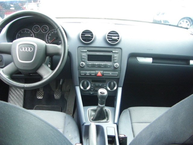 AUDI A3 1.6 GASOLINA 115CV