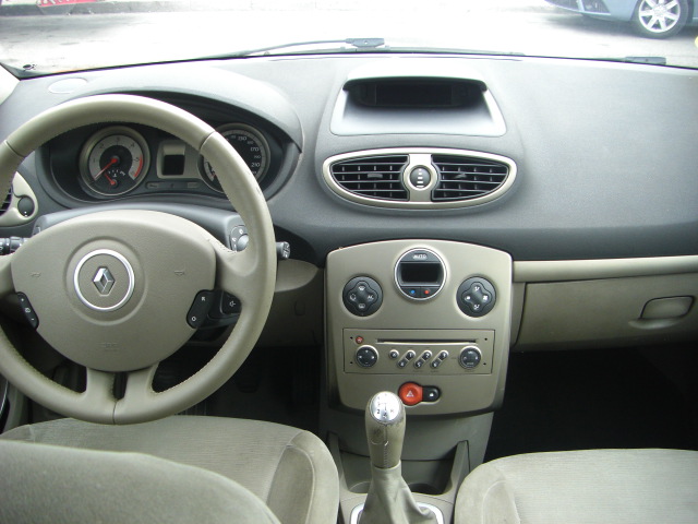 RENAULT CLIO 1.5 DCI 85CV