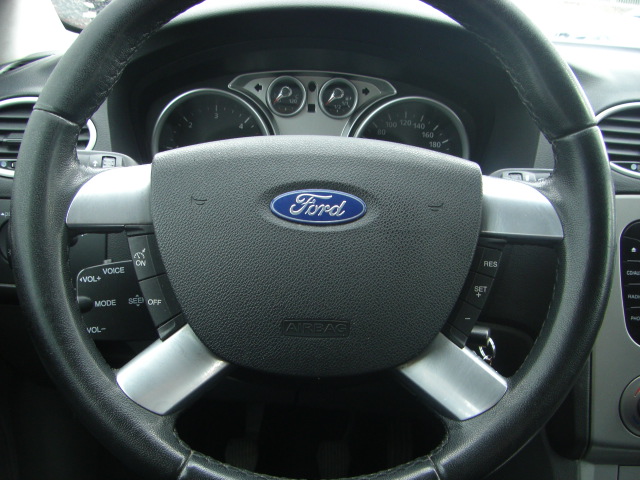 FORD FOCUS FAMILIAR 1.8 TDCI 115CV