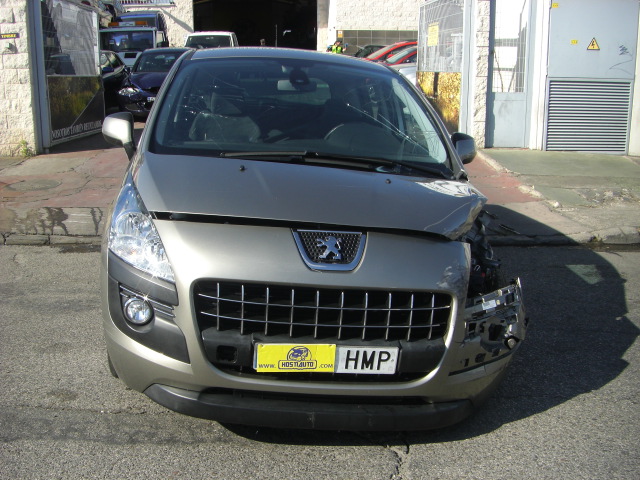 PEUGEOT 3008 E 1.6 HDI 110CV AUTOMATICO
