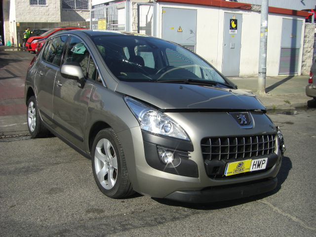 PEUGEOT 3008 E 1.6 HDI 110CV AUTOMATICO