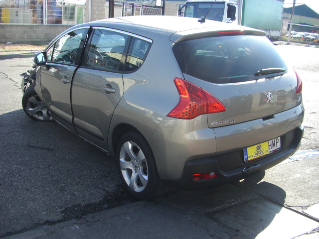 PEUGEOT 3008 E 1.6 HDI 110CV AUTOMATICO