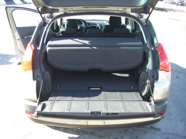 PEUGEOT 3008 E 1.6 HDI 110CV AUTOMATICO