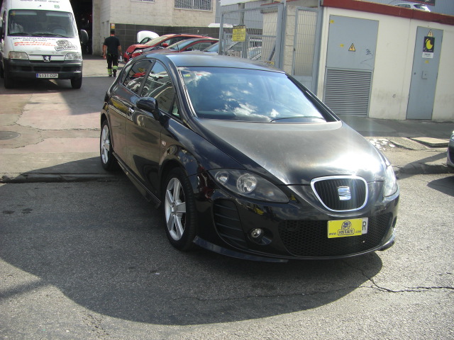 SEAT LEON 2.0 TDI 140CV ACABADO CUPRA