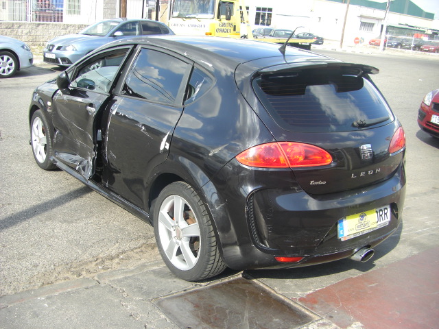 SEAT LEON 2.0 TDI 140CV ACABADO CUPRA