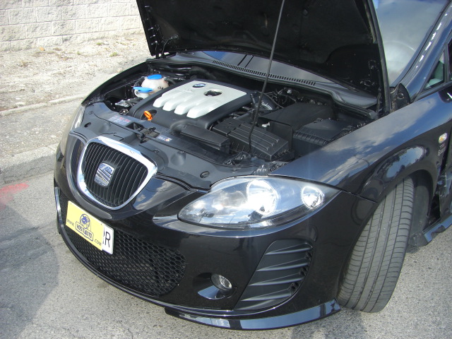 SEAT LEON 2.0 TDI 140CV ACABADO CUPRA