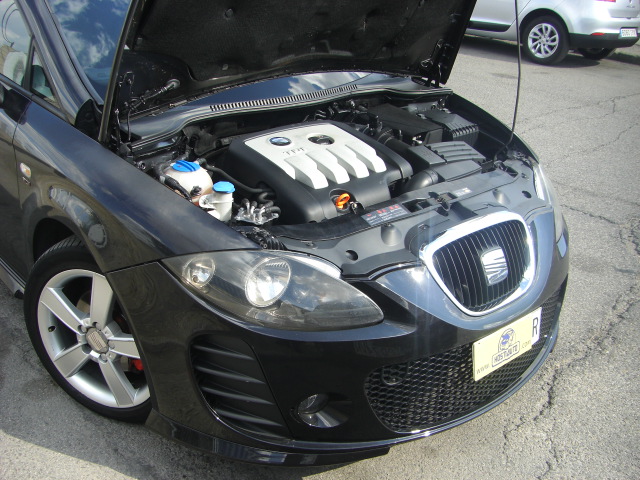 SEAT LEON 2.0 TDI 140CV ACABADO CUPRA