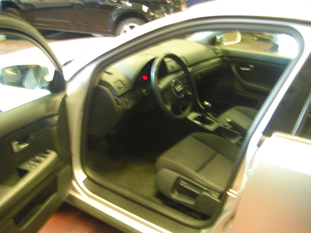 AUDI A4 1.9 TDI 130CV