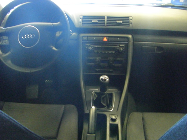 AUDI A4 1.9 TDI 130CV