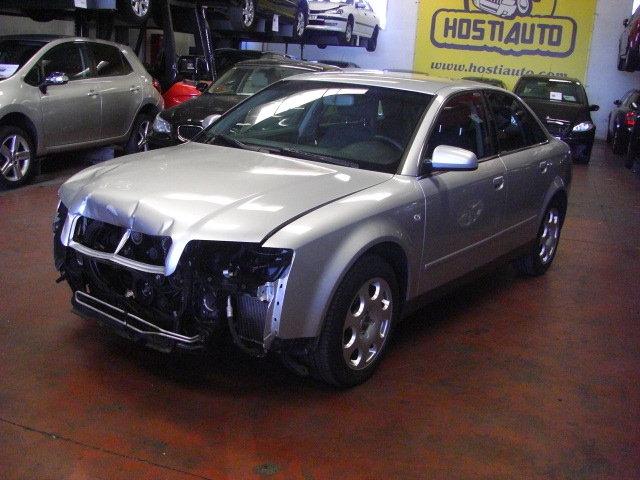 AUDI A4 1.9 TDI 130CV
