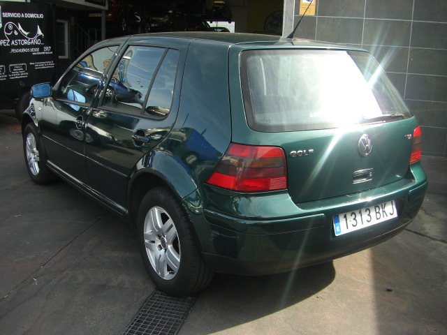 VOLKSWAGEN GOLF IV 1.9 TDI 115CV