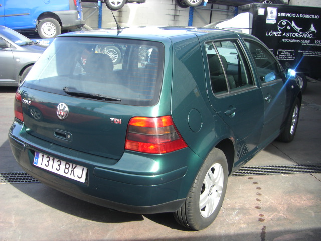 VOLKSWAGEN GOLF IV 1.9 TDI 115CV